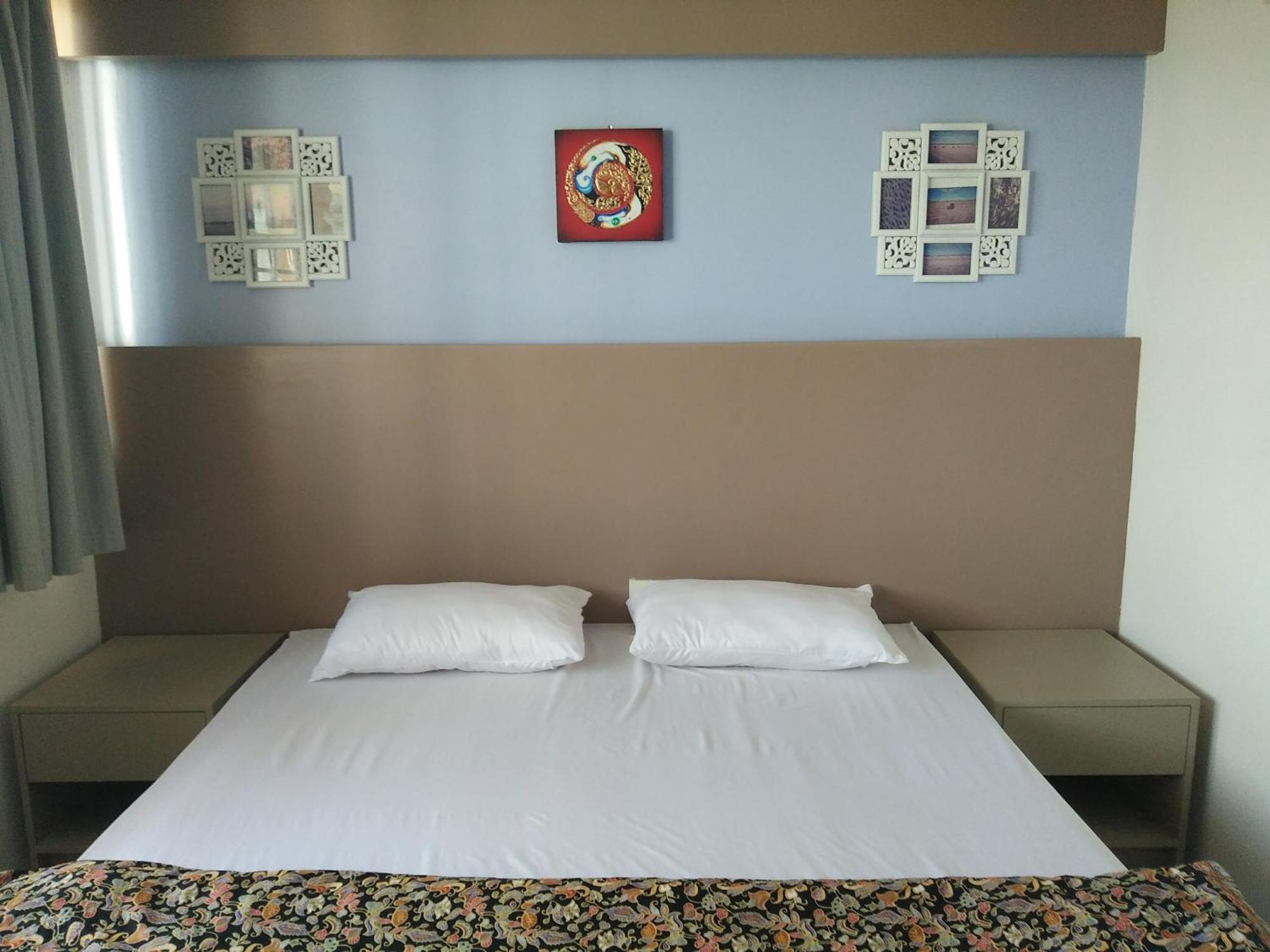 Отель In Phuket House Экстерьер фото