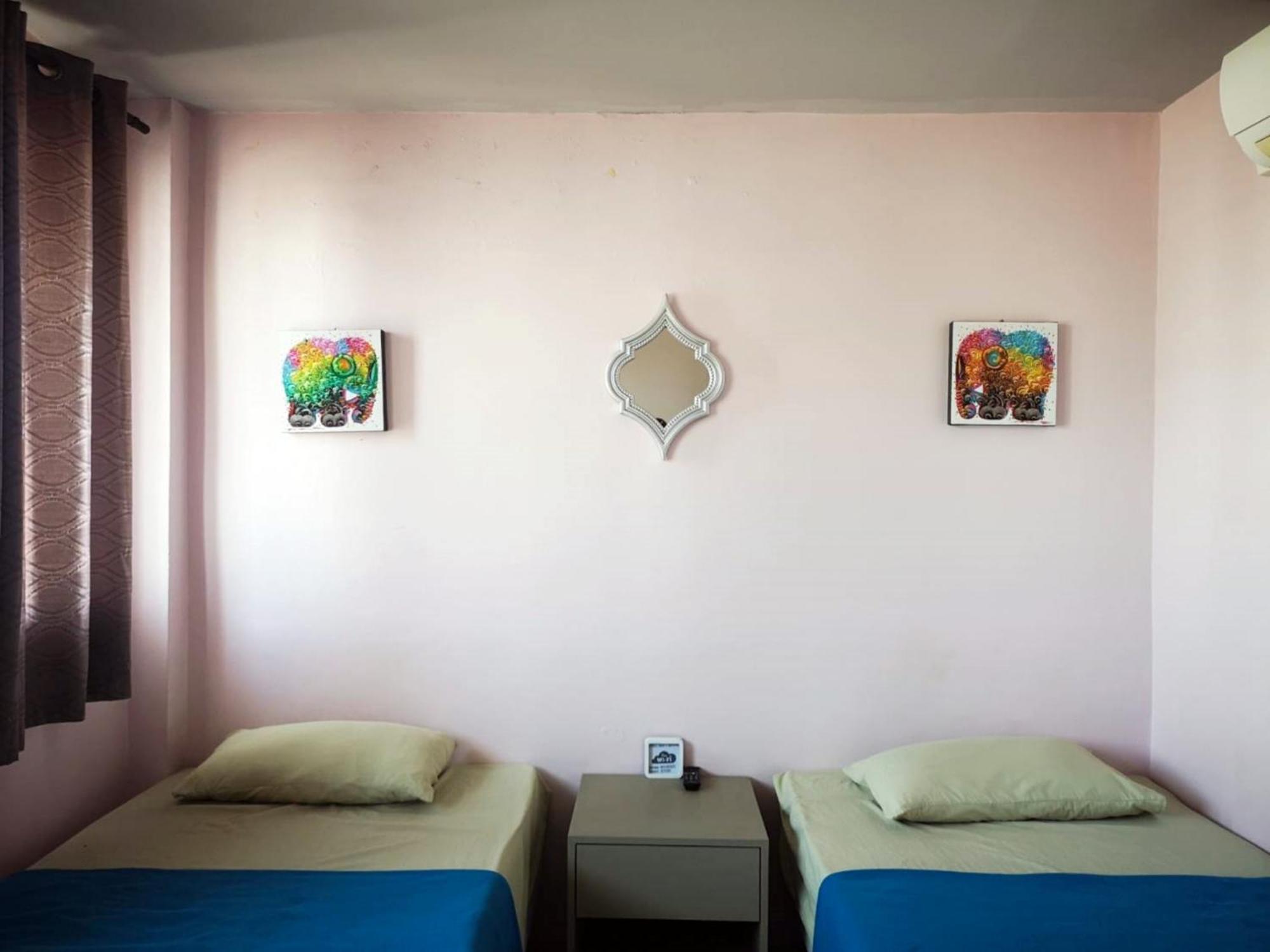 Отель In Phuket House Экстерьер фото