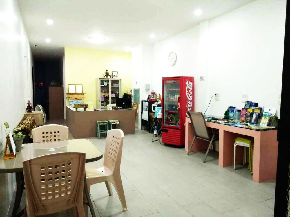 Отель In Phuket House Экстерьер фото